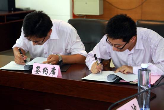 常州輕工職業技術學院團員青年當村官，服務基層走聽辦——在校大學生挂職當村官