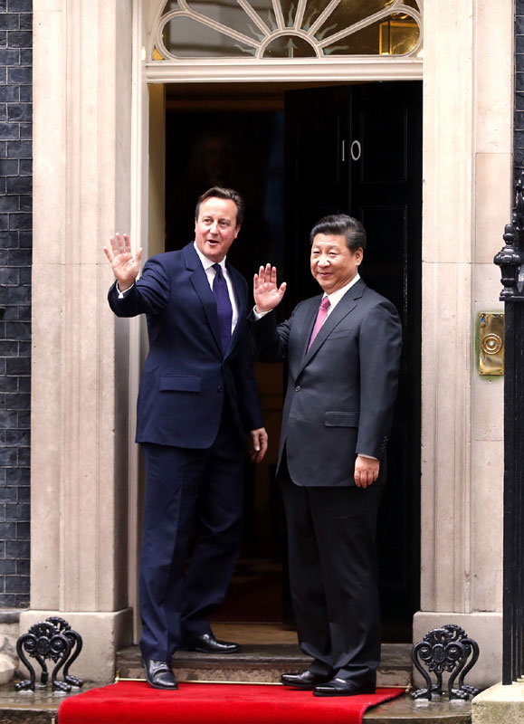 10月21日，國家主席習近平在倫敦唐寧街首相府同英國首相卡梅倫舉行會談。新華社記者 鞠鵬 攝