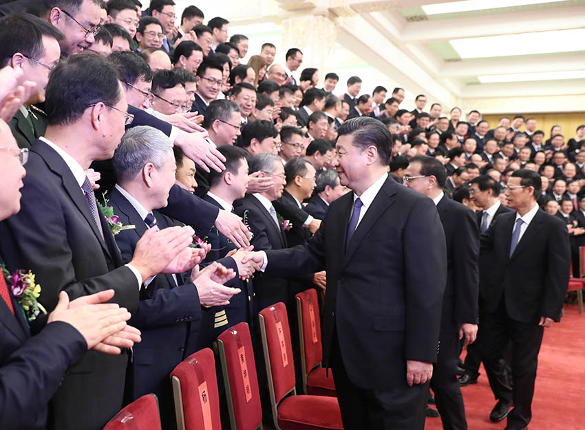 18գҿѧڱ¡ؾС͹쵼ϰƽǿŸϯᲢΪ񽱴佱ǻǰϰƽȵ͹쵼˻񽱴»  