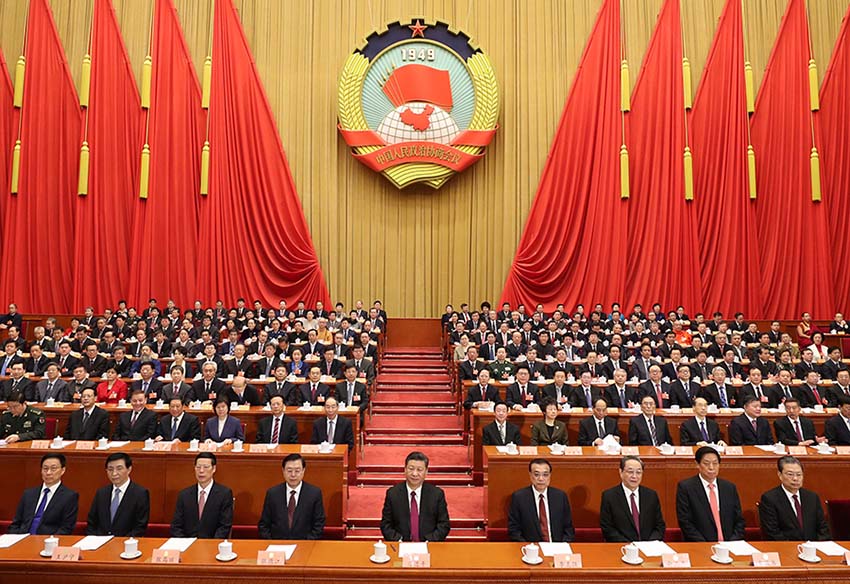 3月15日，中國人民政治協商會議第十三屆全國委員會第一次會議在北京閉幕。這是習近平、李克強、張德江、俞正聲、張高麗、栗戰書、王滬寧、趙樂際、韓正等在主席台就座。新華社記者 丁林 攝