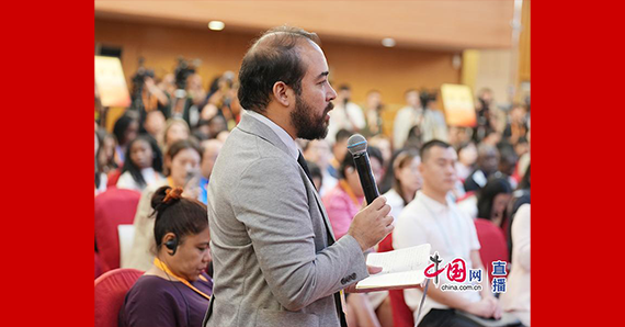 真實巴西媒體集團記者提問