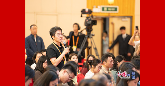 中國教育報記者提問
