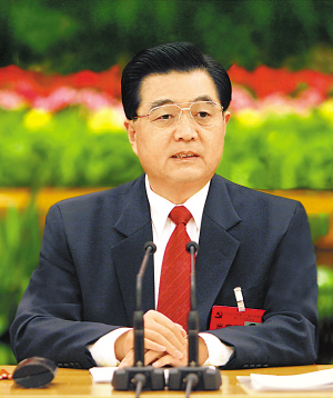 中国共产党第十六届中央委员会第六次全体会议于10月8日至11日在北京举行。全会由中央政治局主持,中央委员会总书记胡锦涛作了重要讲话。
新华社记者 兰红光 摄